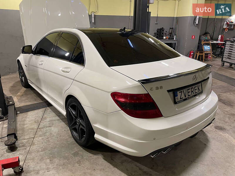 Седан Mercedes-Benz C-Class 2008 в Києві