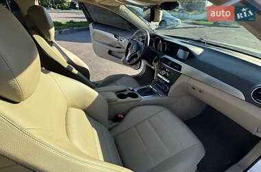 Купе Mercedes-Benz C-Class 2012 в 