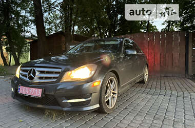 Седан Mercedes-Benz C-Class 2012 в Львове