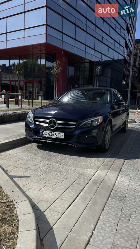 Седан Mercedes-Benz C-Class 2015 в Львове
