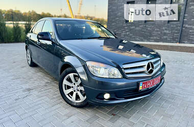 Седан Mercedes-Benz C-Class 2008 в Рівному