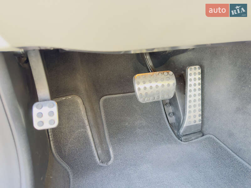 Купе Mercedes-Benz C-Class 2012 в Одессе