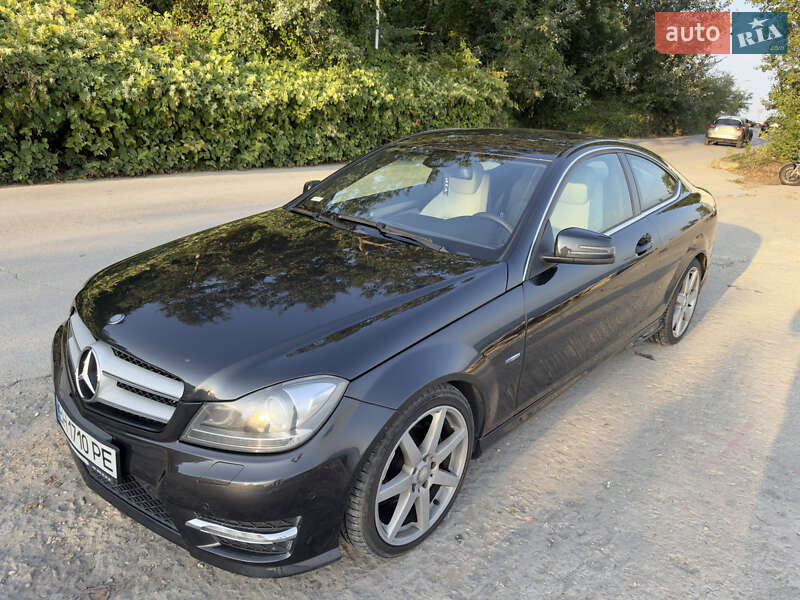 Купе Mercedes-Benz C-Class 2012 в Одессе