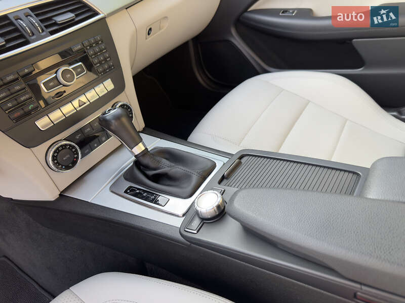 Купе Mercedes-Benz C-Class 2012 в Одессе