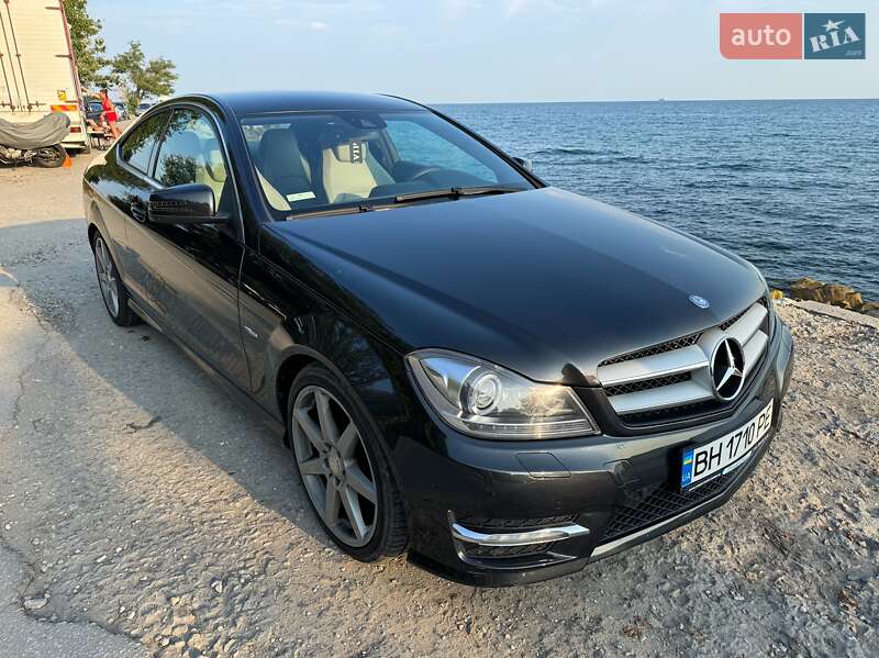 Mercedes-Benz C-Class 2012