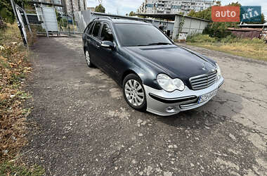 Універсал Mercedes-Benz C-Class 2004 в Краматорську