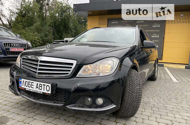 Універсал Mercedes-Benz C-Class 2013 в Львові