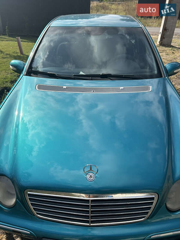 Седан Mercedes-Benz C-Class 2001 в Києві фото 4 Седан Mercedes-Benz C-Class 2001 в Києві