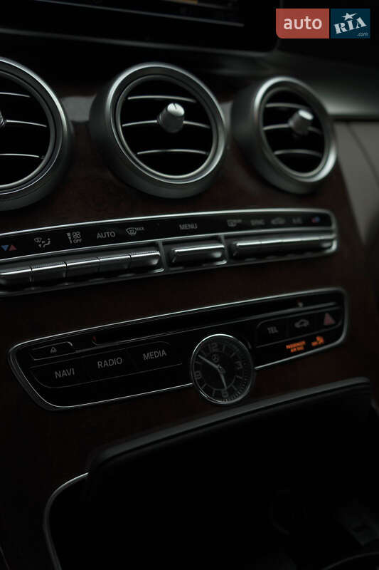 Mercedes-Benz C-Class 2017