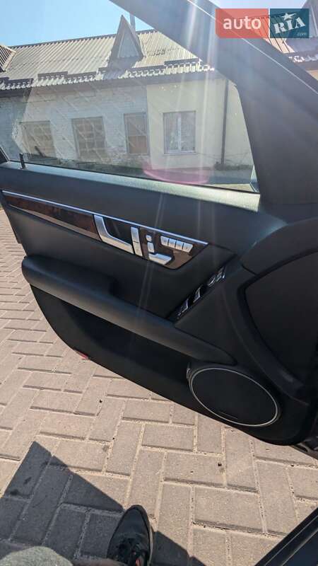 Седан Mercedes-Benz C-Class 2013 в Остроге