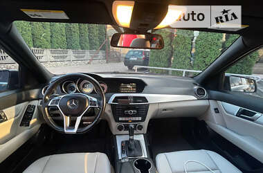 Седан Mercedes-Benz C-Class 2012 в Тернополе