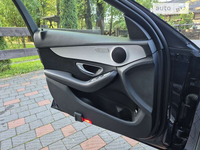 Седан Mercedes-Benz C-Class 2018 в Львове фото 18 Седан Mercedes-Benz C-Class 2018 в Львове