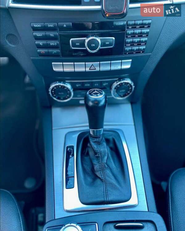 Універсал Mercedes-Benz C-Class 2011 в Гостомелі