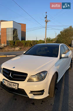 Седан Mercedes-Benz C-Class 2013 в 