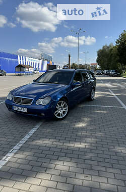 Універсал Mercedes-Benz C-Class 2003 в Коломиї