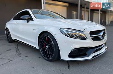 Купе Mercedes-Benz C-Class 2016 в 