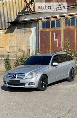 Універсал Mercedes-Benz C-Class 2009 в Вінниці