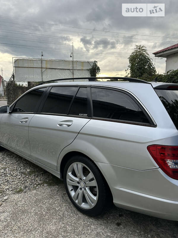 Универсал Mercedes-Benz C-Class 2013 в Коломые