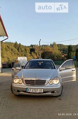 Універсал Mercedes-Benz C-Class 2002 в Вижниці