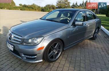 Седан Mercedes-Benz C-Class 2011 в 