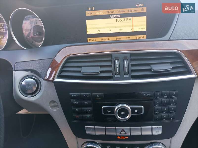 Седан Mercedes-Benz C-Class 2011 в Одессе