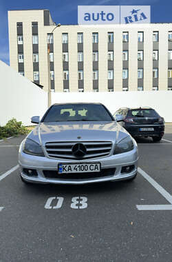 Седан Mercedes-Benz C-Class 2007 в Киеве