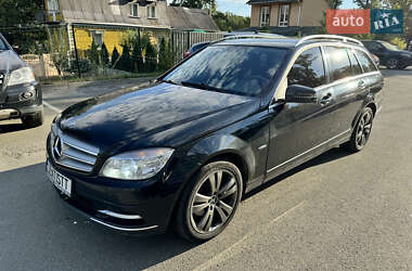 Mercedes-Benz C-Class 2011 Mercedes-Benz C-Class 2011