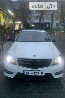 Седан Mercedes-Benz C-Class 2011 в Луцке