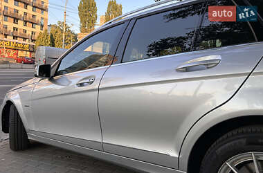 Универсал Mercedes-Benz C-Class 2011 в 