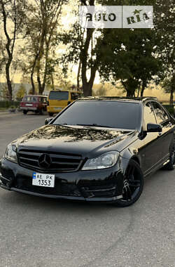 Седан Mercedes-Benz C-Class 2012 в Краматорске