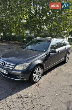 Mercedes-Benz C-Class 2009