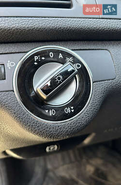 Універсал Mercedes-Benz C-Class 2009 в 