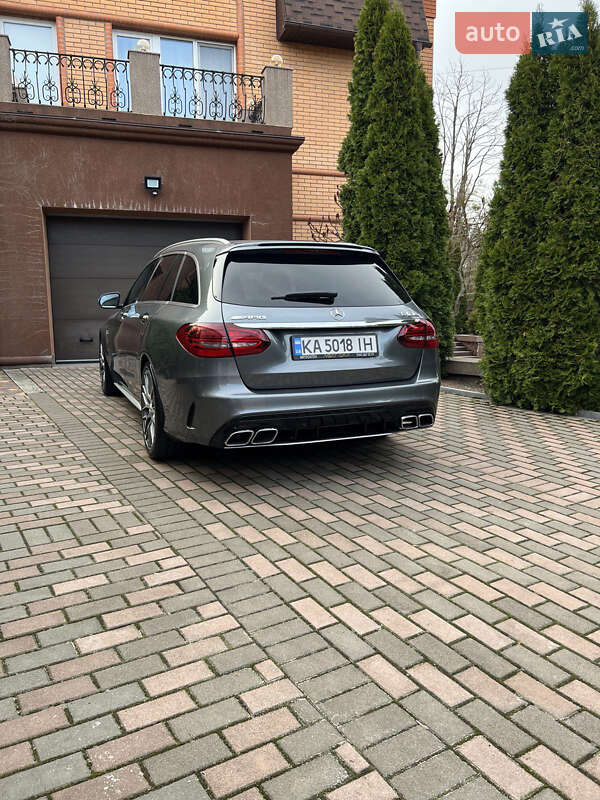 Седан Mercedes-Benz C-Class 2020 в Киеве