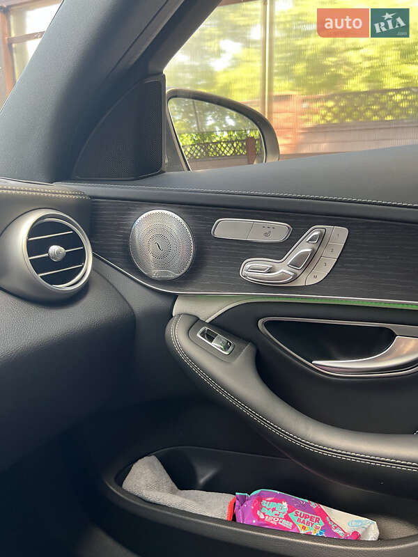 Седан Mercedes-Benz C-Class 2020 в Киеве