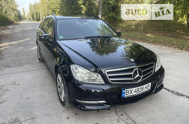 Mercedes-Benz C-Class 2011