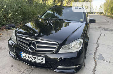 Універсал Mercedes-Benz C-Class 2011 в Кам'янець-Подільському