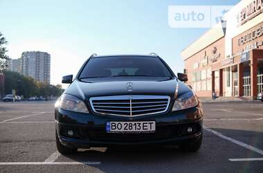 Универсал Mercedes-Benz C-Class 2010 в Броварах