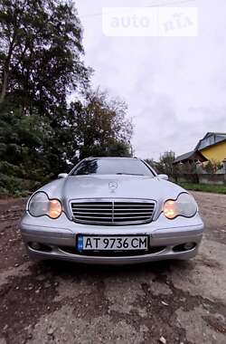 Универсал Mercedes-Benz C-Class 2002 в Снятине