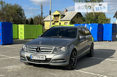 Универсал Mercedes-Benz C-Class 2011 в Ивано-Франковске