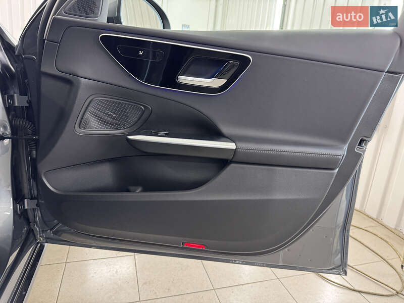 Универсал Mercedes-Benz C-Class 2023 в Киеве фото 37 Универсал Mercedes-Benz C-Class 2023 в Киеве