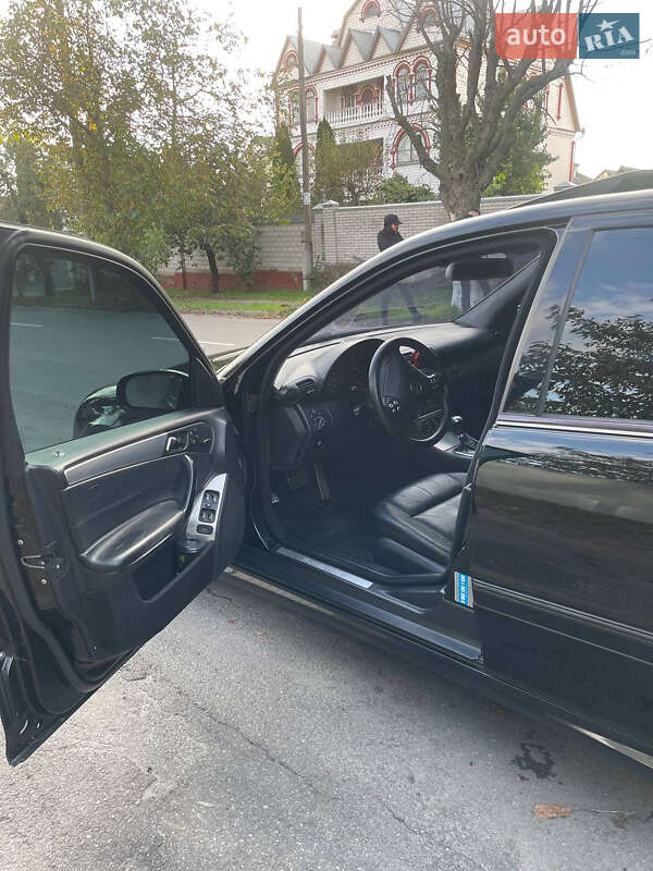 Седан Mercedes-Benz C-Class 2006 в Виннице