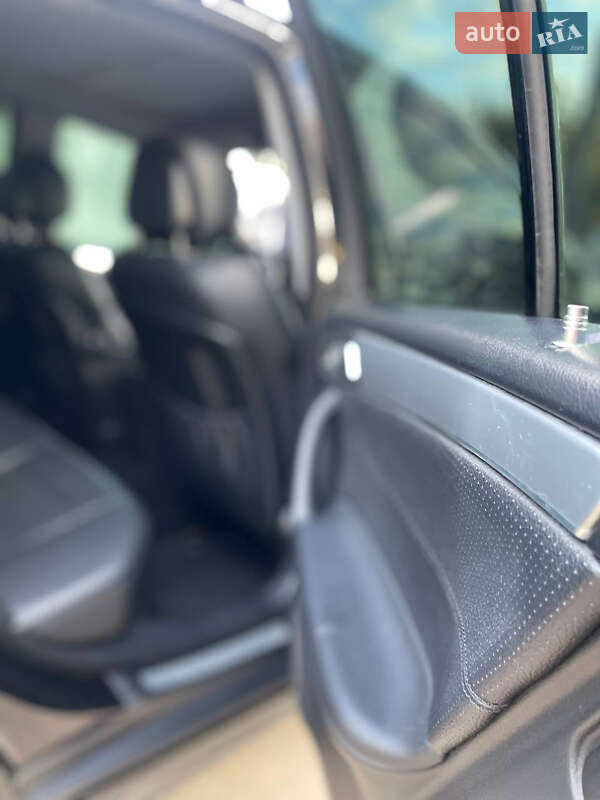 Седан Mercedes-Benz C-Class 2006 в Виннице