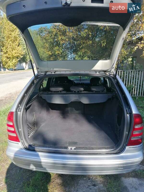 Универсал Mercedes-Benz C-Class 2002 в Волочиске