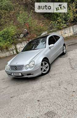 Купе Mercedes-Benz C-Class 2001 в Киеве