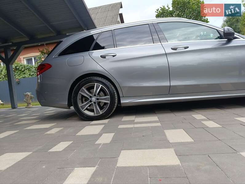 Універсал Mercedes-Benz C-Class 2016 в Сваляві