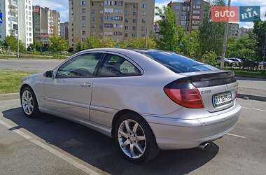 Купе Mercedes-Benz C-Class 2002 в Івано-Франківську