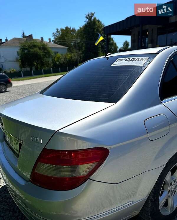Седан Mercedes-Benz C-Class 2008 в Сокирянах