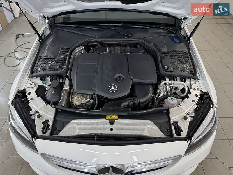 Седан Mercedes-Benz C-Class 2021 в Києві