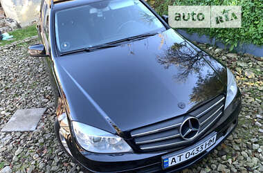 Универсал Mercedes-Benz C-Class 2010 в Долине