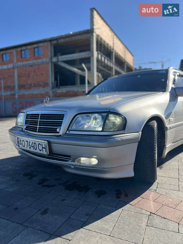 Универсал Mercedes-Benz C-Class 1998 в Хусте